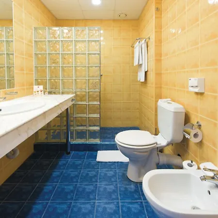Riu Helios 4* ساني بيتش